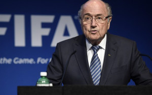 Joseph Blatter renuncia