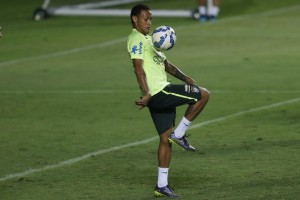 Neymar mostra habilidade