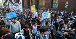Argentinos fazem novo protesto contra reforma