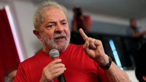 Lula passa por exame de corpo de delito