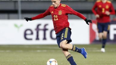 Pedri estreando pela seleção da Espanha. Imagem: Reprodução Twitter