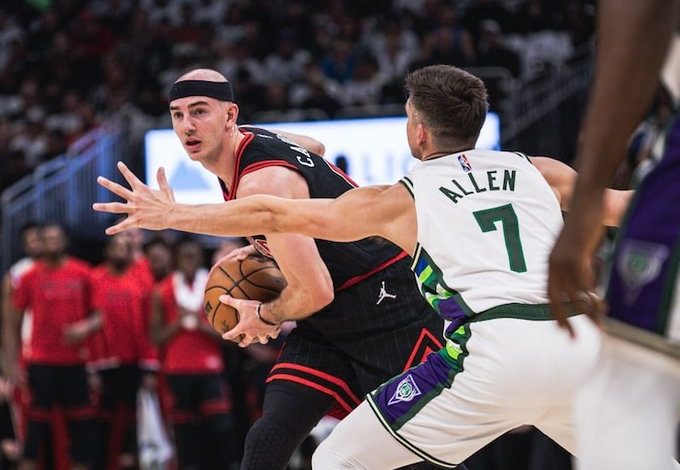 Chicago Bulls x Milwaukee Bucks. Foto: Sam Smith / NBA